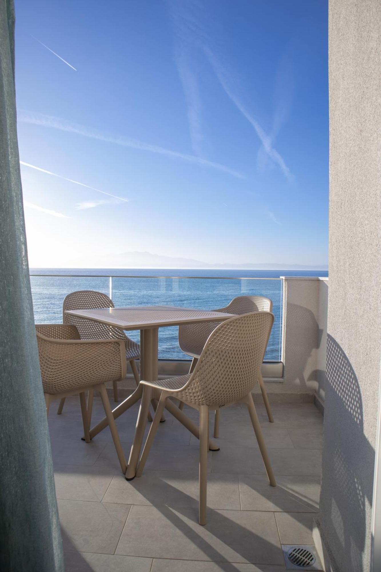 سكالا سوتيروس Olive & Sea Luxury Suites المظهر الخارجي الصورة